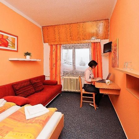 Relax Hotel Bara ベネツコ エクステリア 写真